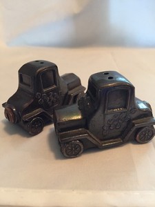 Vintage Classic Car Salt And Pepper Shakers Japan Salt Pepper Shakers Home Living Minyamarket Com