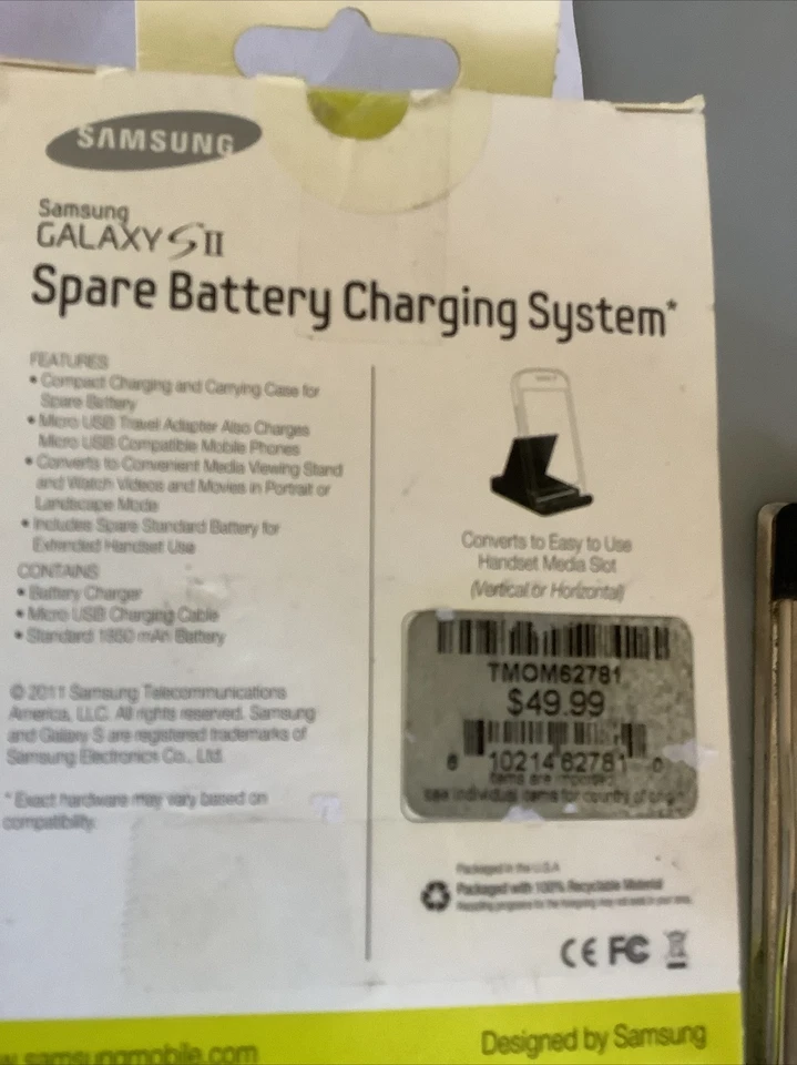 Sistema de carga de batería de repuesto Samsung Galaxy SII + batería extra TMOM62781 NUEVO EN CAJA 50 Foto 3 de 4