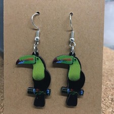 2 Silver-tone Earring Wood Colorful Toucan Bird Set Dangle Drop Hook New 3926