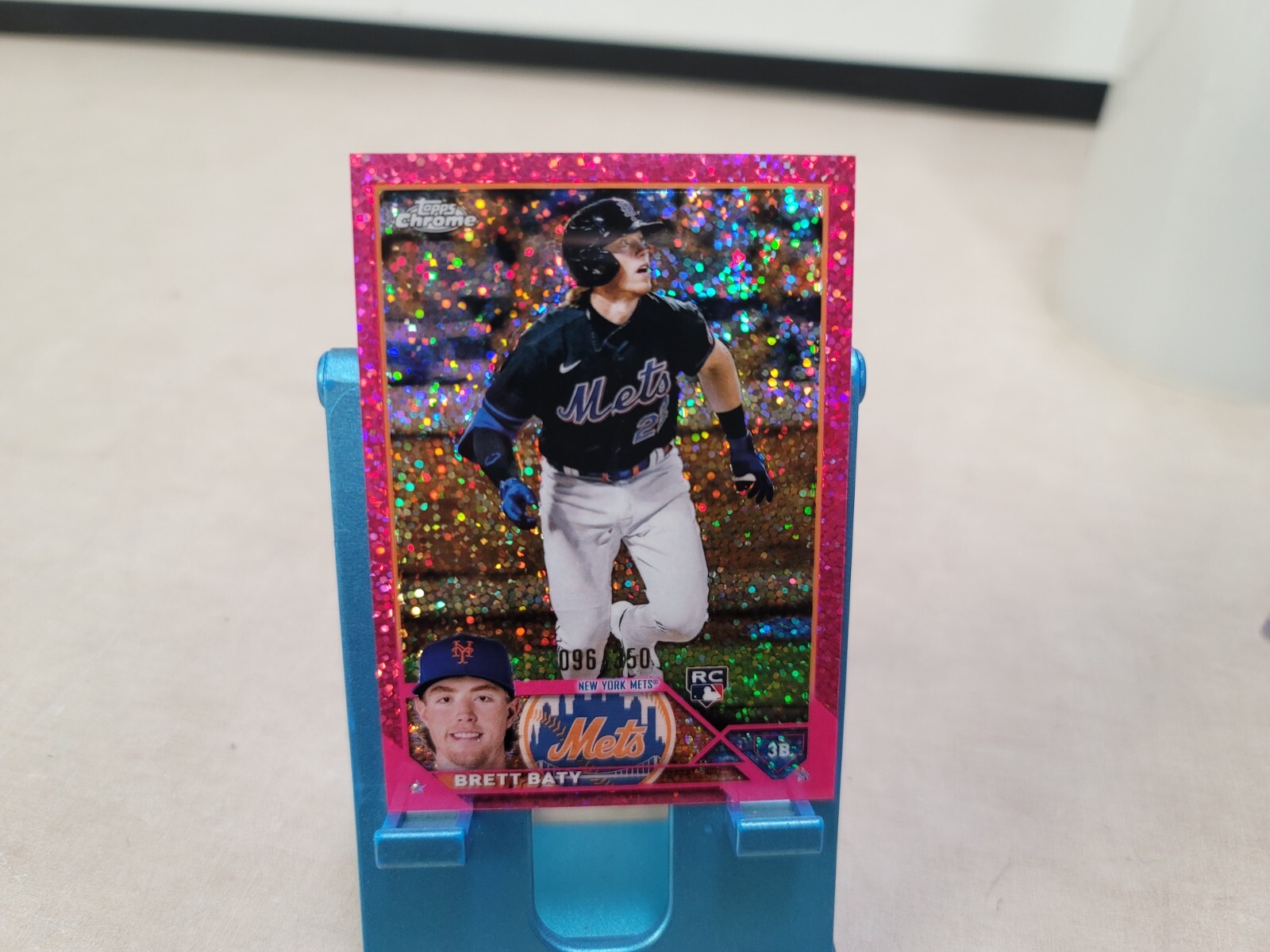 BRETT BATY 2023 Topps Chrome RC #204 Magenta Speckle Refractor /350 Pink Rookie