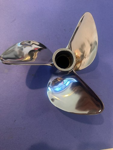 Signature  10 1/2 X 15 Semi Cleaver  Propeller 25-30 HP Tohatsu  122 Hub Kit - Foto 1 di 4