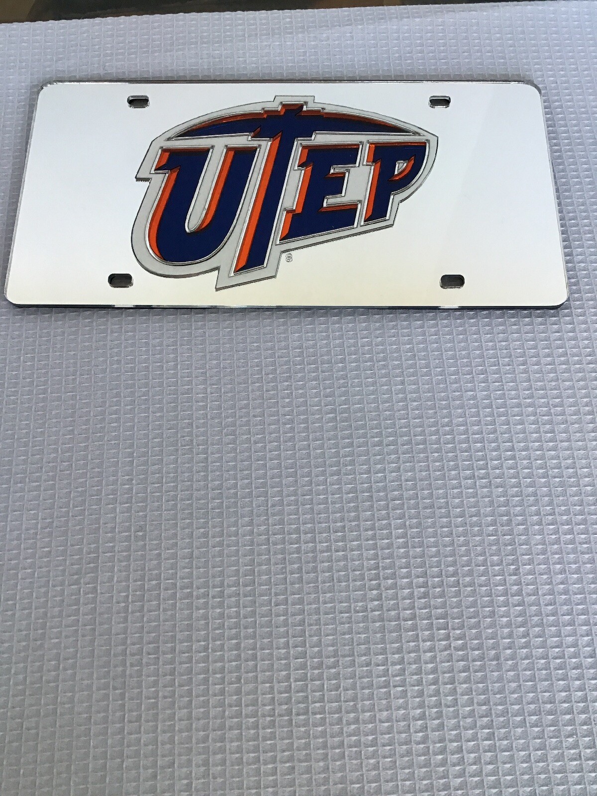 Picture 1 of 4