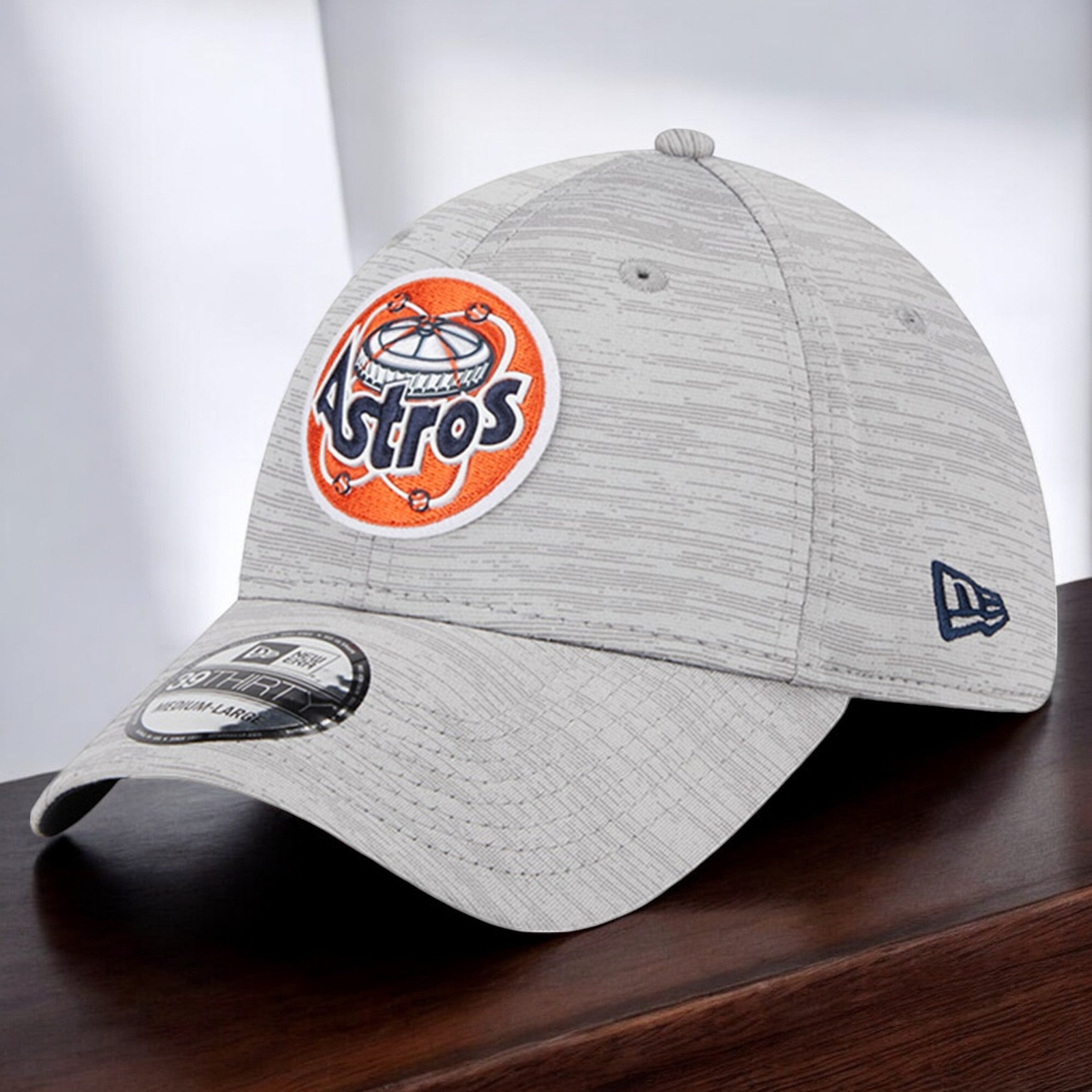 60301740 МУЖСКИЕ КРОССОВКИ NEW ERA MLB HOUSTON ASTROS 3930 CLUBHOUSE 2023 FLEX - СЕРЫЙ 5490₽