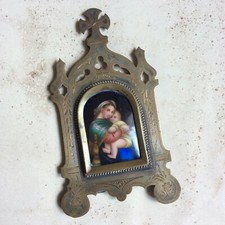 Cadre Reliquaire Porcelaine Vierge à la Chaise XIXè Victorian Porcelain 19thC