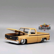 1973 Chevrolet Cheyenne Super 10 Collectible 1/64 Scale Diecast Collector Car