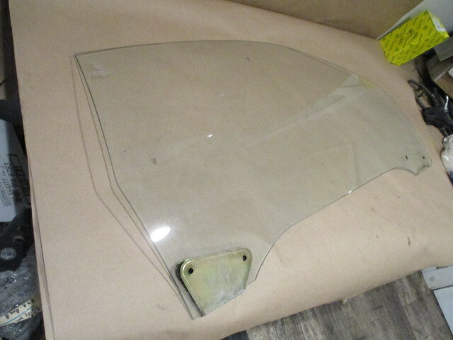 Ferrari 355 GTS - RH Side Door Glass - P/N 64316700