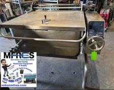 GROEN BPM-40GM ECLIPSE 40 GALLON NAT GAS TILT BRAISING SKILLET NICE SHAPE!