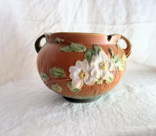 Roseville White Rose jardiniere green & rust handled vase 6"