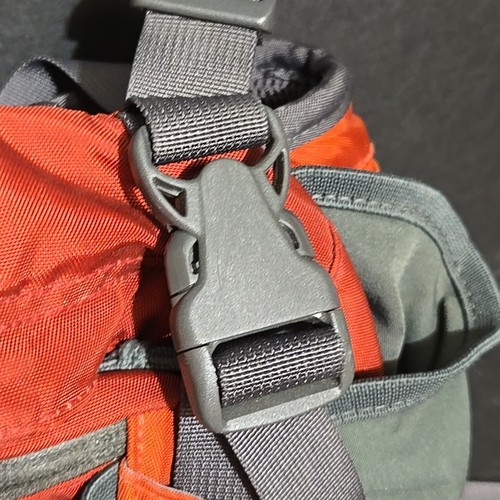 Riñonera deportiva The North Face excursionista multibolsillo cintura lumbar bolsa de día roja/gris - Imagen 5 de 18