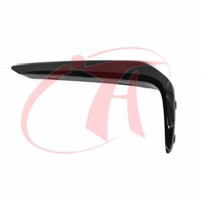 Gloss Black Left Front Fog Light Trim Strip For BMW G30 G31 5-Series 2017-2020 – Clip-On, Painted Finish