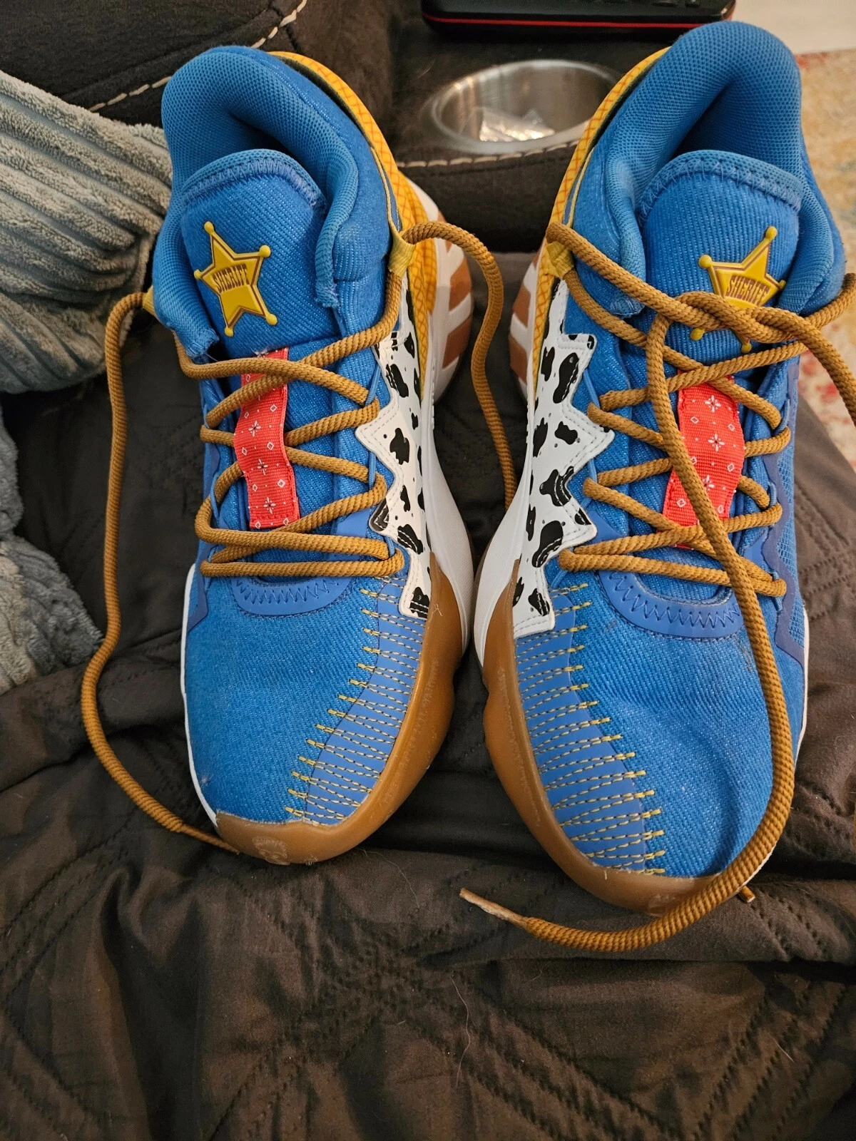 adidas D.O.N. Numero 2 X Scarpe da Basket per Bambini Woody Toy Story Tg 4