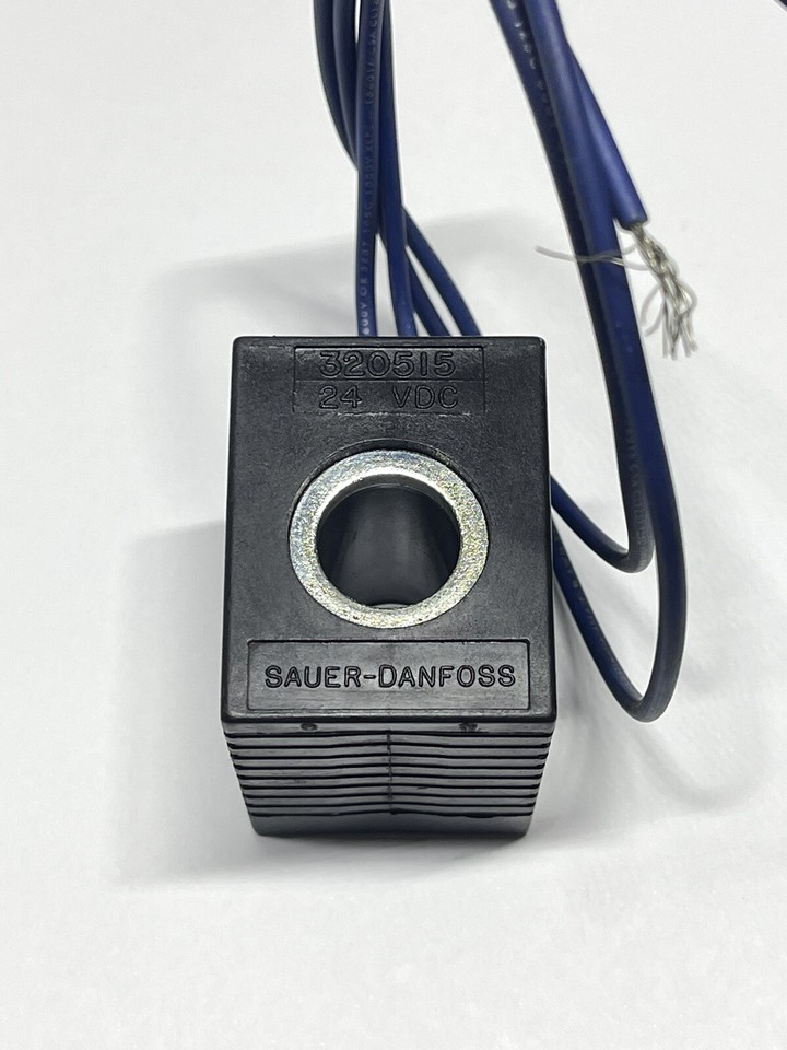 Sauer Danfoss 320515 24 Volt DC 16 Watt Solenoid Coil D10 With Flying ...