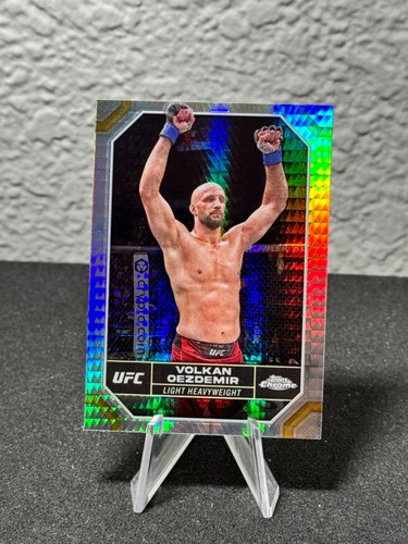 Réfracteur à prisme base UFC chromé 2024 Topps 1 - 200 - COMPLÉTEZ VOTRE SET - PYC - Photo 232/237