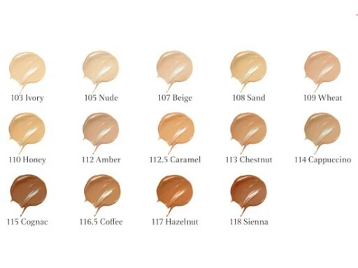 Base de maquillaje Clarins Everlasting Cushion FPS 50 con esponja sellada caja roja Foto 3 de 4