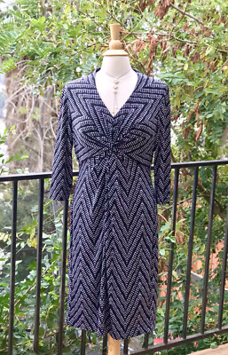 New Donna Ricco NY Sz 12 V Neck Empire Waist Sheath Dress Black White MSRP $109