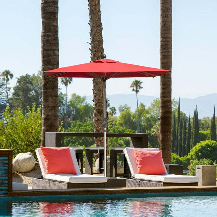 5.91'x3.94' Patio Umbrella w/Push Button Tilt &Crank for Deck Porch(Brick Red)