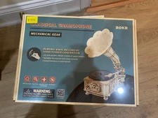 ROKR Retro DIY 3D Wooden Puzzle Laser Cut Luxury Gramophone Model Kit Xmas Toy