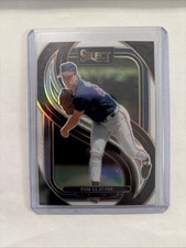 2025 Panini Select Tom Glavine Premier Level White Prizm /99 - Braves