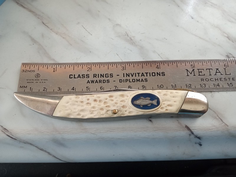 Camillus USA American Wildlife 2 Blade Folding Fishing Knife #32 Delrin Handle
