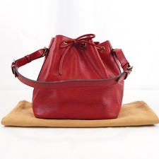 Louis Vuitton Epi Leather Noe Shoulder Bucket Bag In Red And Gold Hardware