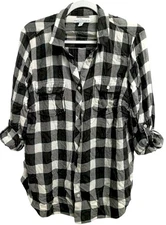 Boutique+ 0X black white plaid roll up sleeve pockets collared button down top