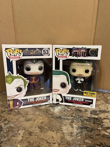Funko Pop!  #109 The Joker "Tuxedo"    #53 The Joker Arkham Asylum