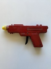 VINTAGE Wyandotte Water Pistol Toy Repeater Gun RED Pressed Steel Metal 8.5