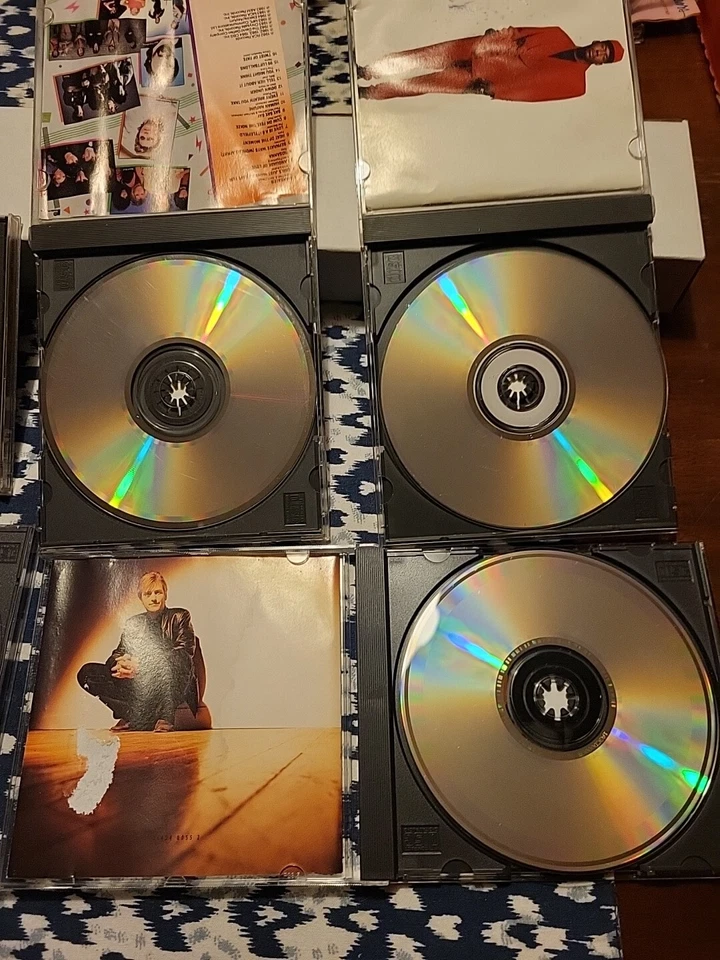 BELLBIV DEVOE,GOLD & PLATINUM, BOBBY BROWN,ZZ TOP,DENNIS LEARY-MUSIC/COM CD LOT - Image 4 of 4