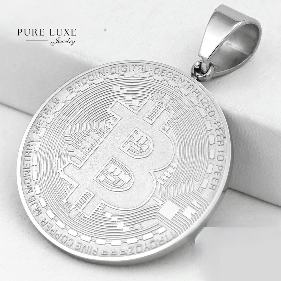 Stainless Steel Virgin Mary Statue In Sioux City, Iowa Stock Photo - Foto 6