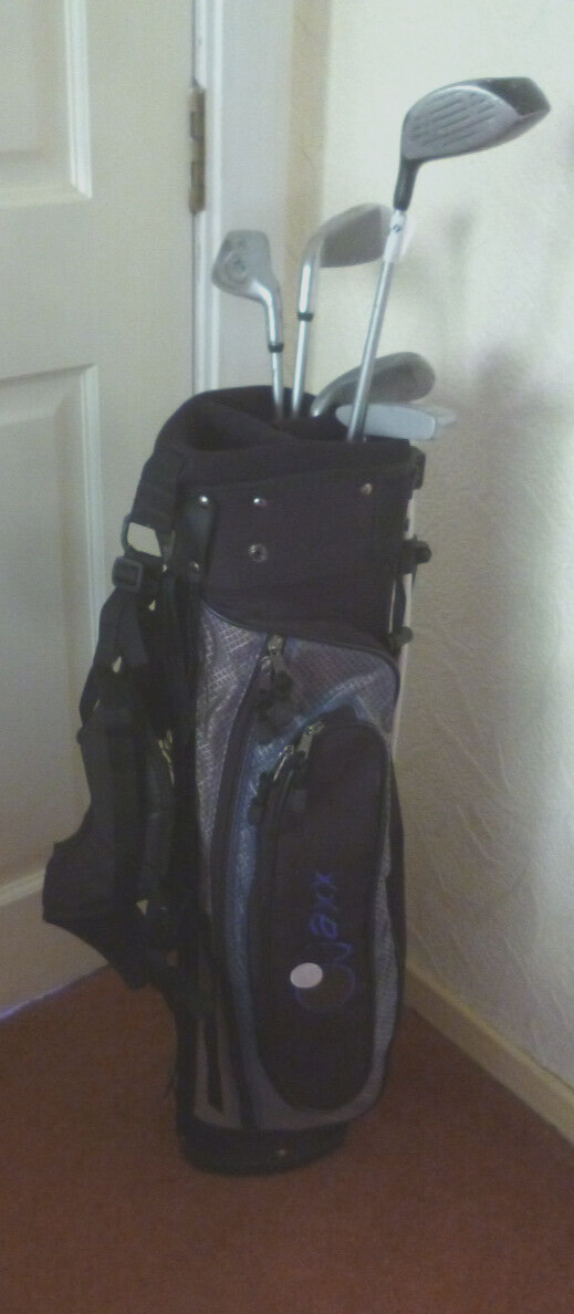 Jaxx etc Junior part set R/Handed Set (5 Clubs) + 10 Balls, Tees