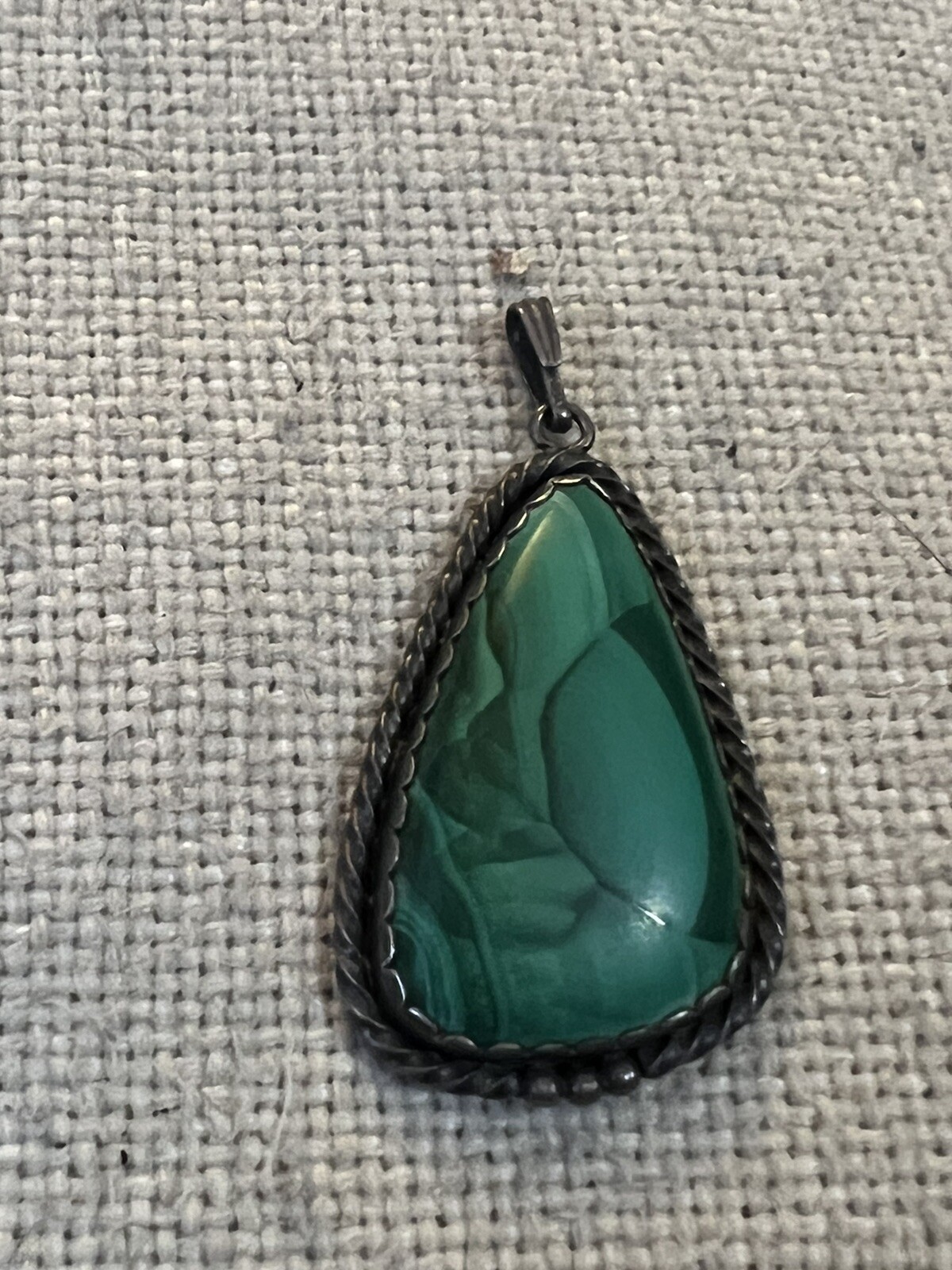 STERLING SILVER MALACHITE TRIANGULAR PENDANT MARK… - image 6