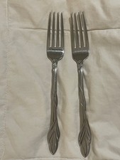 2 Oneida EDEN Dinner Forks USA  Stainless Fla...