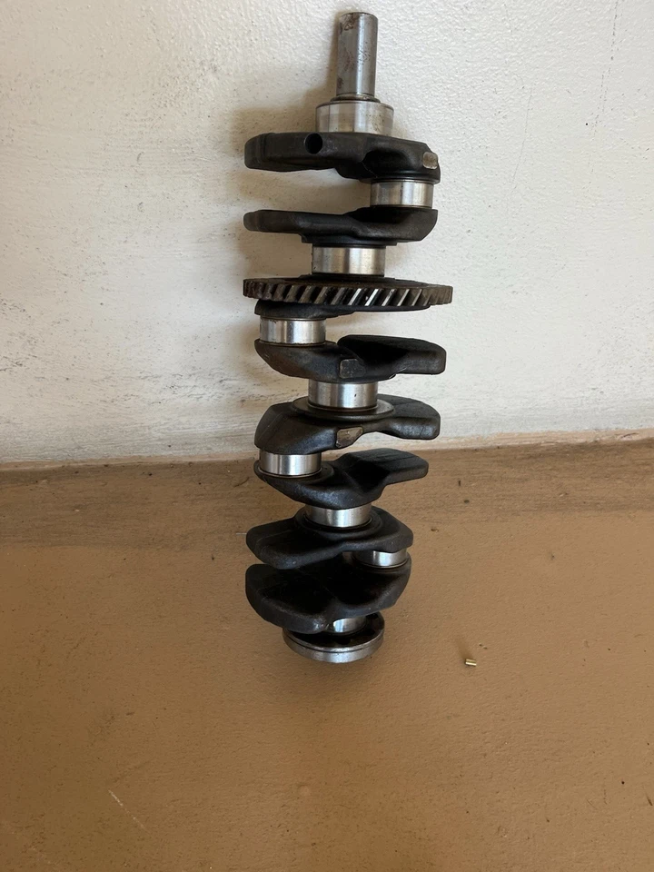 Anillos de cigüeñal y cojinete, pistones Foto 4 de 4