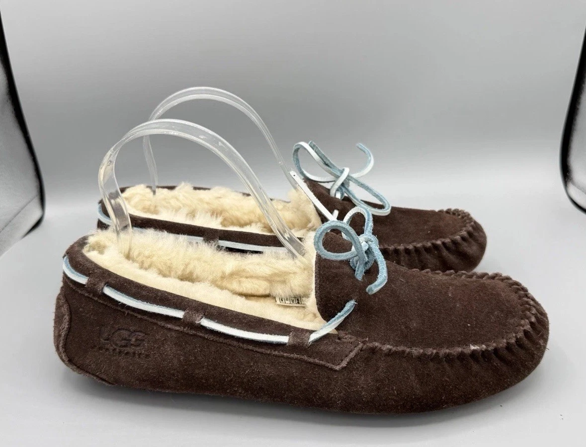 UGG Australia Pantofole Donna Taglia 9 Dakota Mocassini Shearling Slip On 5133 Marrone