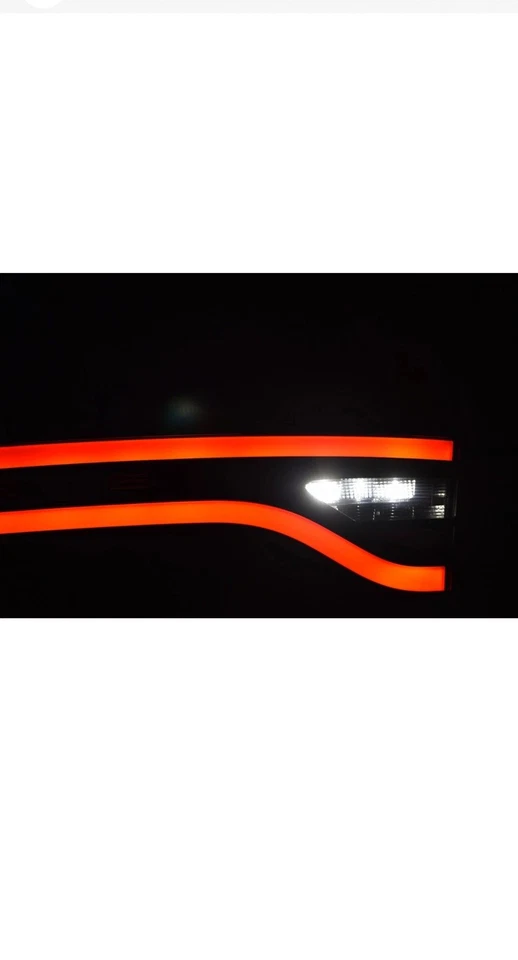💎 *PROBADO* CARGADOR DODGE 2015-2023 Luz trasera central del maletero LED OEM Foto 2 de 4