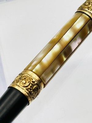 Circa 1907 Waterman 612 Eye dropper Mother Of Pearl Pen Gold Nib