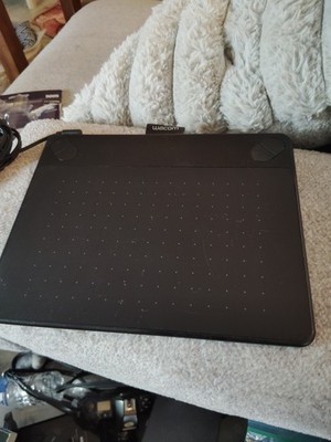 Wacom Intuos CTH-690 Drawing Pen Tablet (NO PEN INCLUDED)