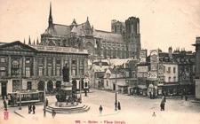 POSTCARD - REIMS - MARNE 51 - PLACE ROYALE