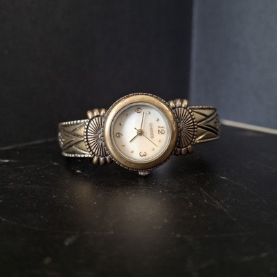 Vintage Chico's women's cuff bangle Round Watch Brass Finish Working Perfectly