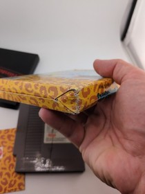 Flintstones Rescue Dino Hoppy Nintendo NES Box And Manual. Cracked Untested