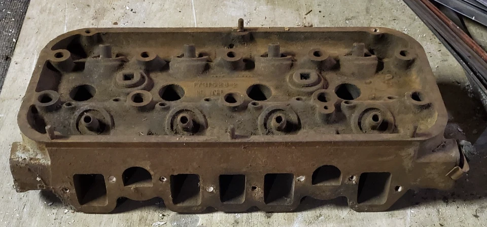 Chrysler Imperial/New Yorker/300 392 1957-58 culata "desnuda" 1731528 Foto 3 de 4