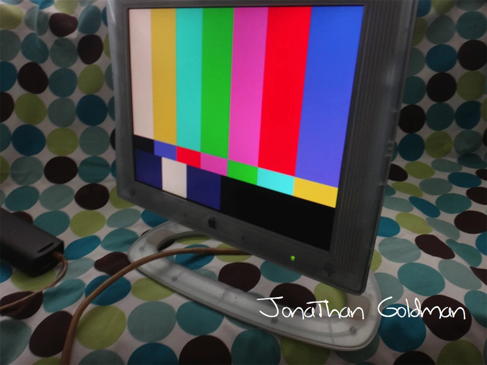 Apple Studio Display 15" M7613 Graphite Digital DVI LCD Display Monitor Vintage - Image 3 of 4