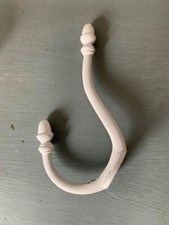 VINTAGE STYLE CLASSIC CAST IRON COAT HOOKS SHABBY DISTRESSED, LONDON SW1 HOOKS
