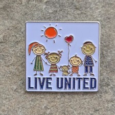 Live United Way Family Non Profit Change Lives Children Souvenir Lapel Hat Pin