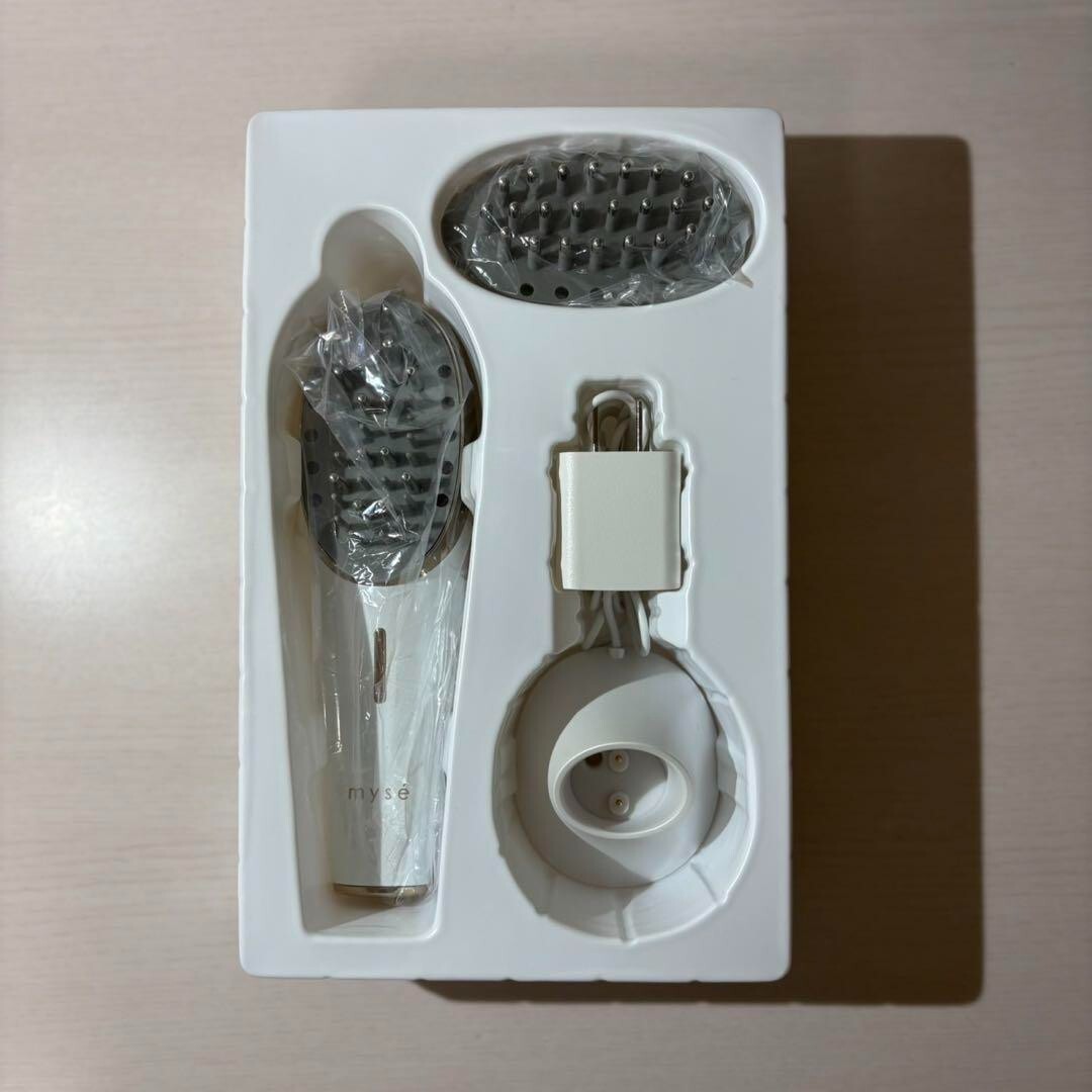 myse MS-80W WHITE　YA-MAN YA-MAN Myse Scalp Lift MS-80W EMS Facial Equipment with Box