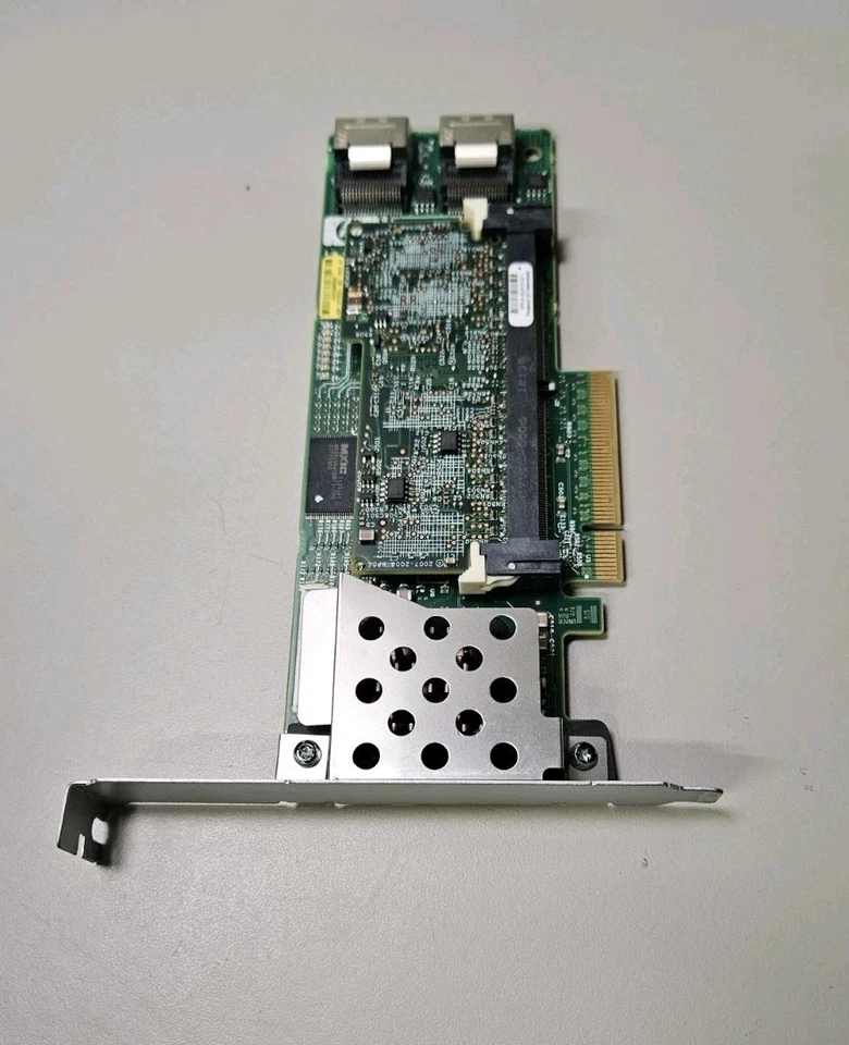 HP Smart Array P410/256 2-ports Int PCIe x8 SAS Controller REF 382 - Image 2 of 3