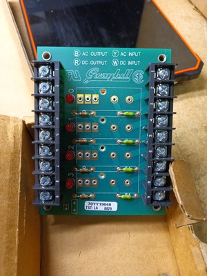 Grayhill 70YY19040 I/O Module Mounting Board for 4 Modules