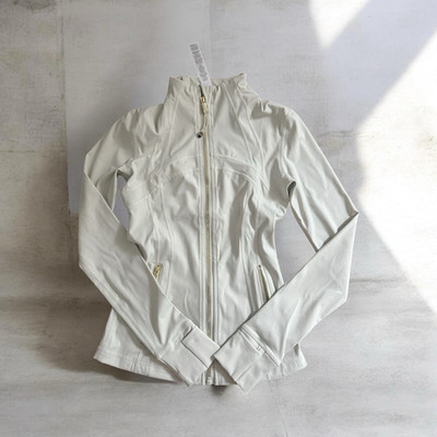 lululemon Damen Trainingsjacke Weiß Gr. 2, Reißverschluss, Reißverschlusstasche