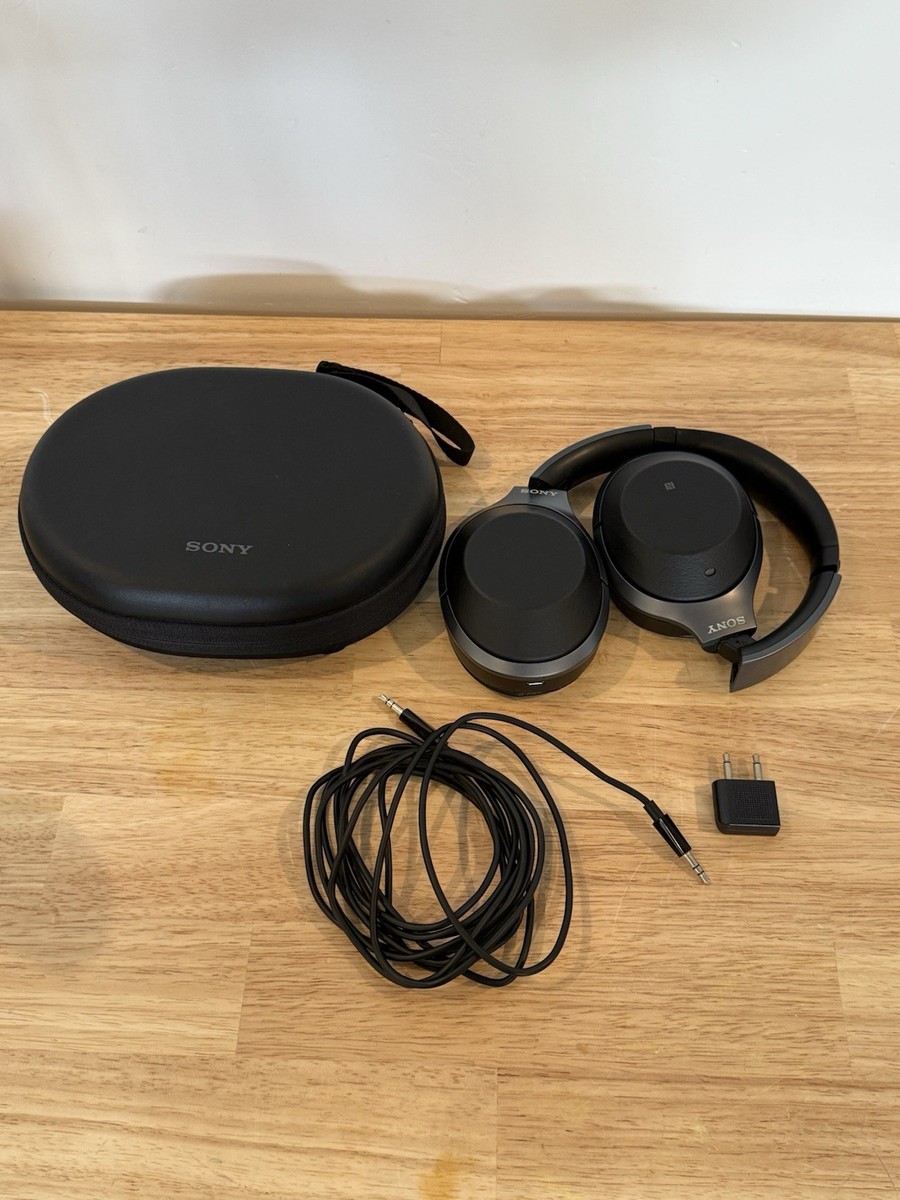 Sony WH-1000XM2 Wireless Headphones with Case & Cables - BLACK