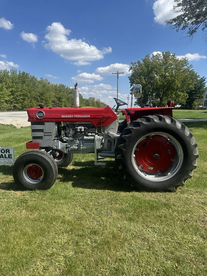 1966 Massey Ferguson 1100 Diesel Tractor - Image 2 of 2
